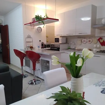 Rami di Corallo Appartamento con Parcheggio Privato. Pula Esterno foto